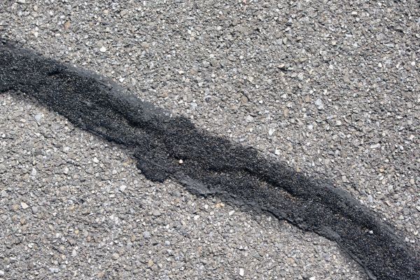 Cost of Driveway Crack Sealing in Englewood
