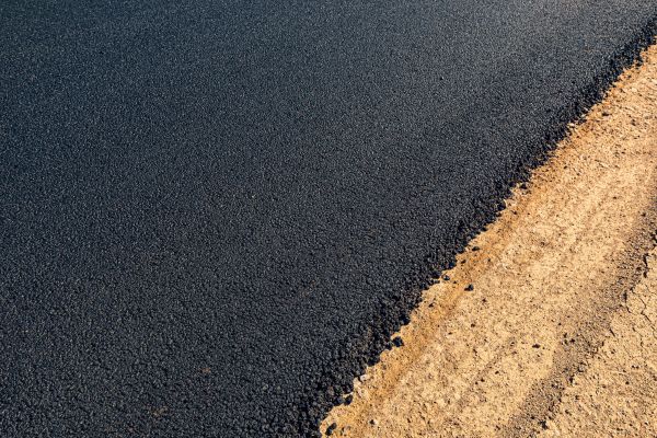 Cost of Hot Tar Driveway Sealing in Englewood