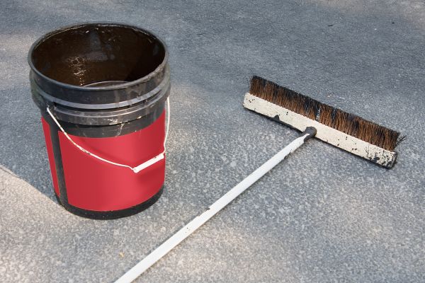 Cost of Asphalt Recoating in Englewood