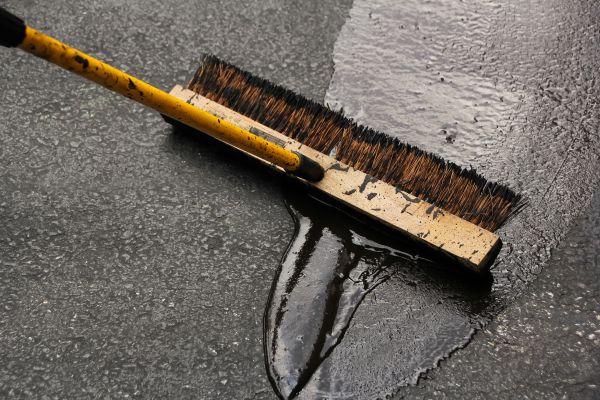 Asphalt Driveway Sealing in Englewood